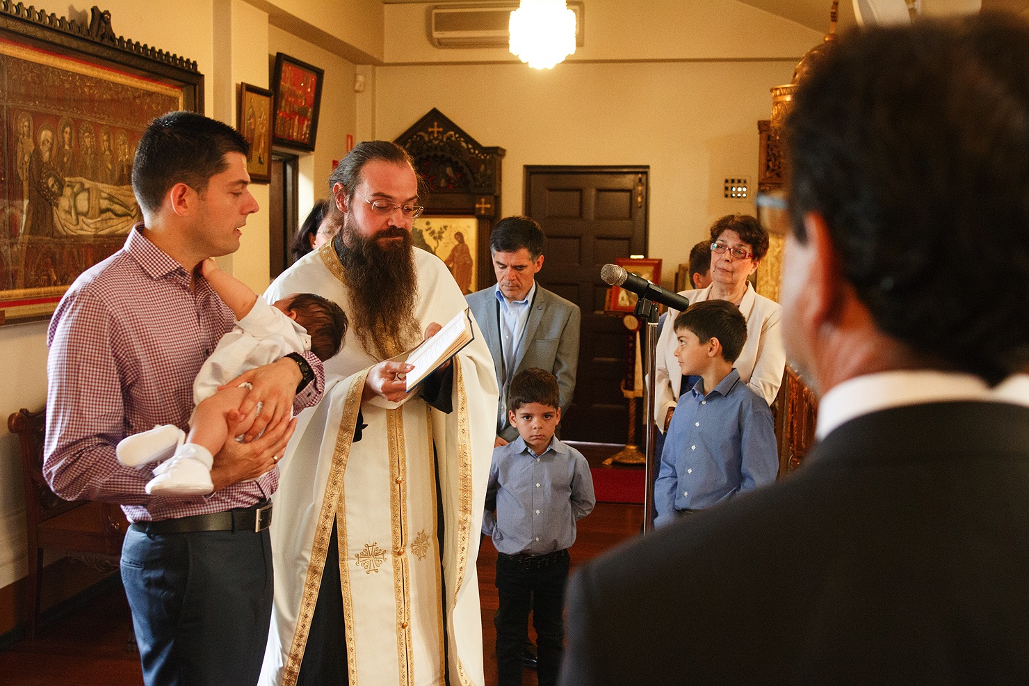 greek-orthodox-christening-baptism-14