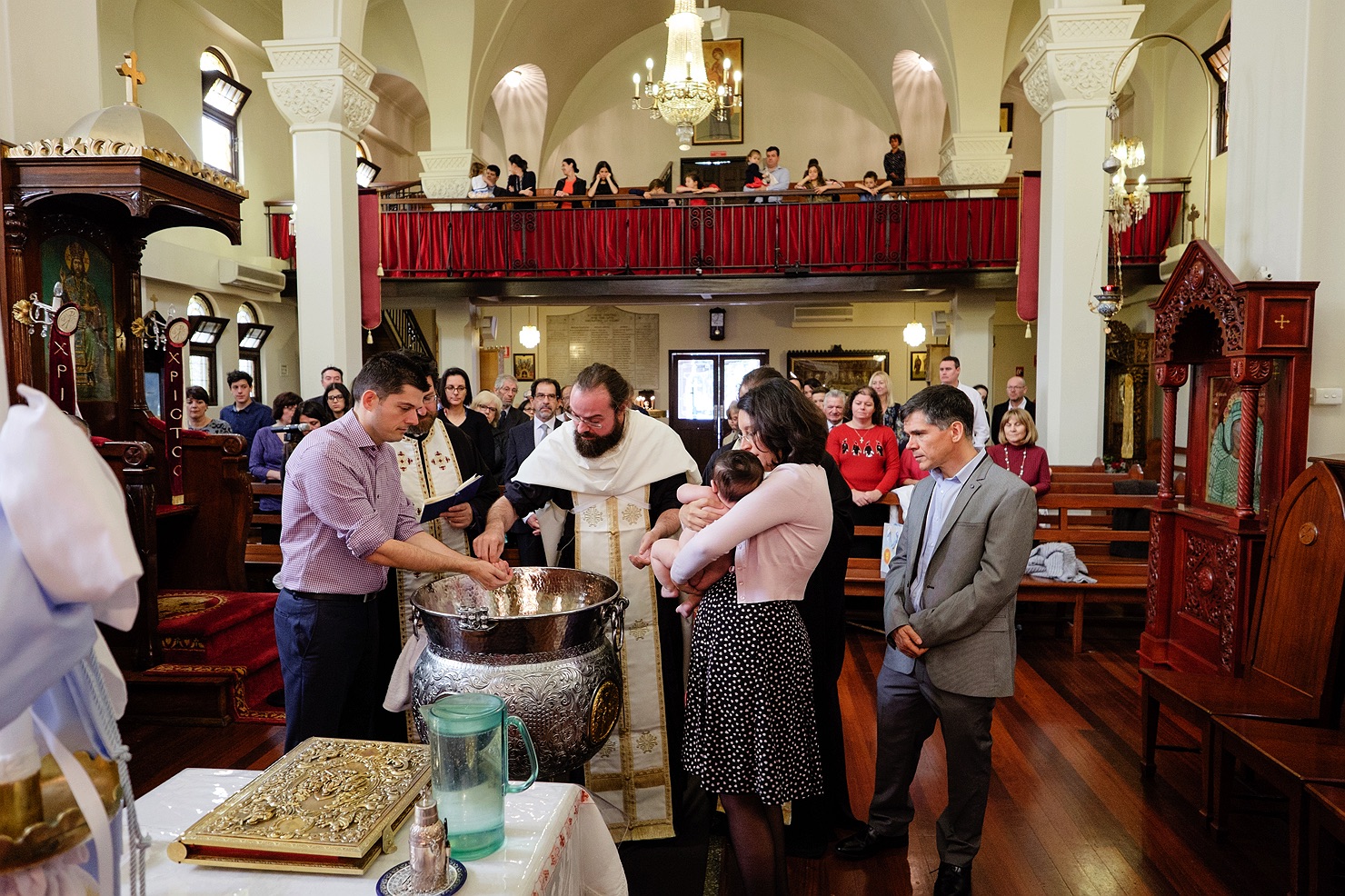 greek-orthodox-christening-baptism-21