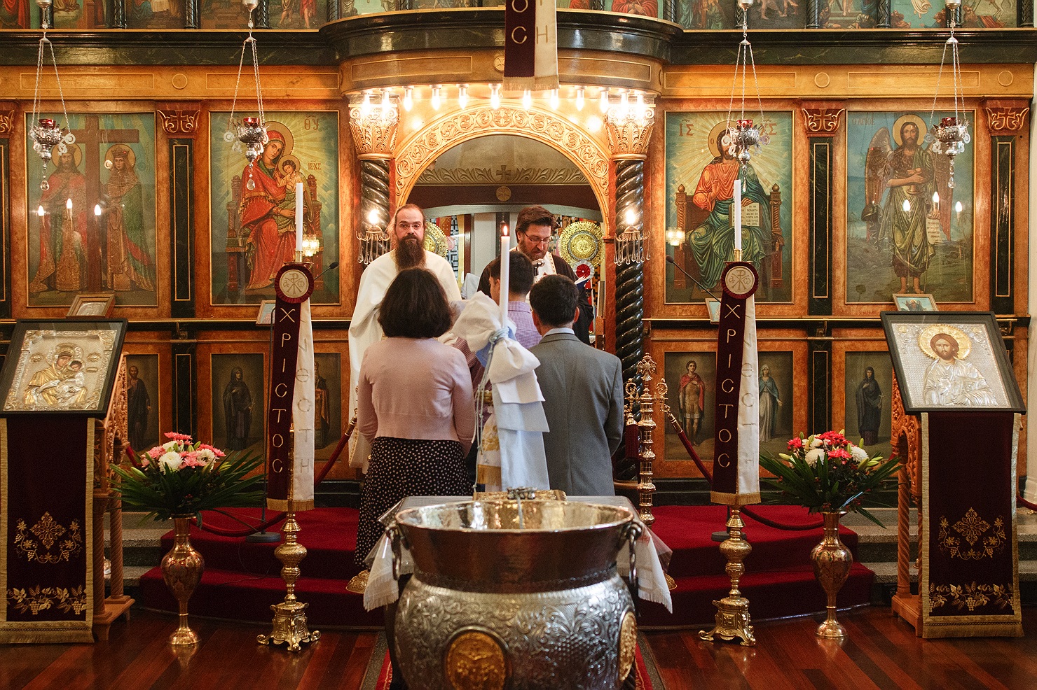 greek-orthodox-christening-baptism-43
