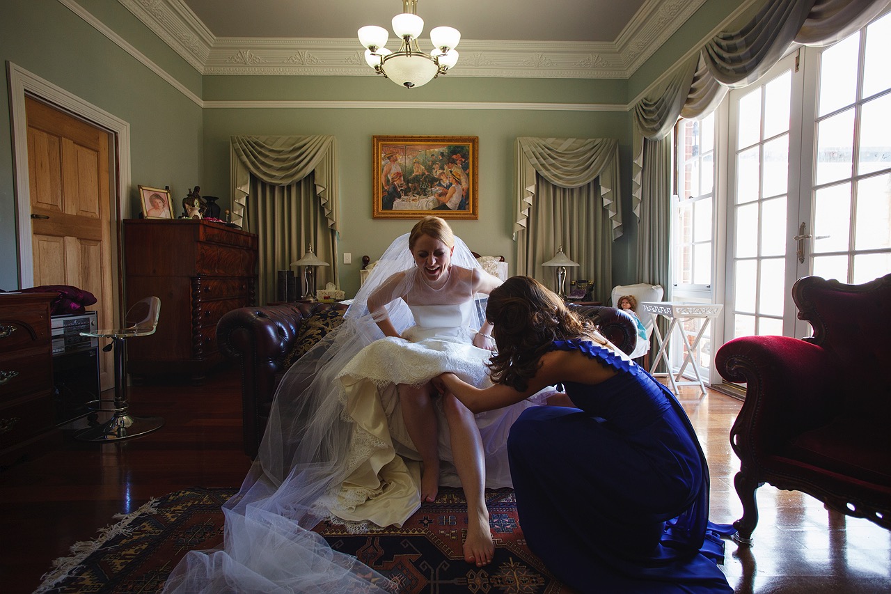 renoir-wedding-beautiful-home-bridal-preparations-09