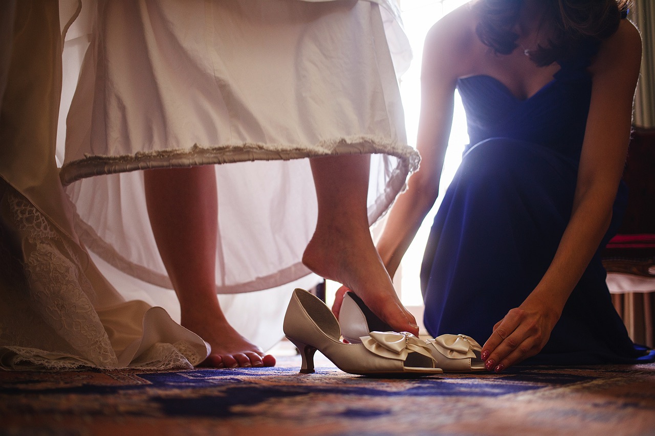 renoir-wedding-beautiful-home-bridal-preparations-11