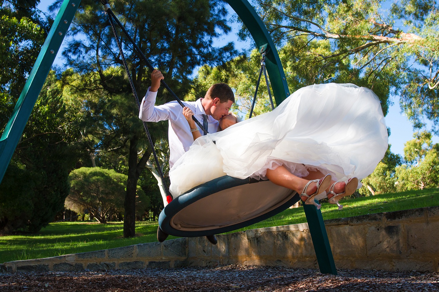 bride-groom-swings-playground-perth
